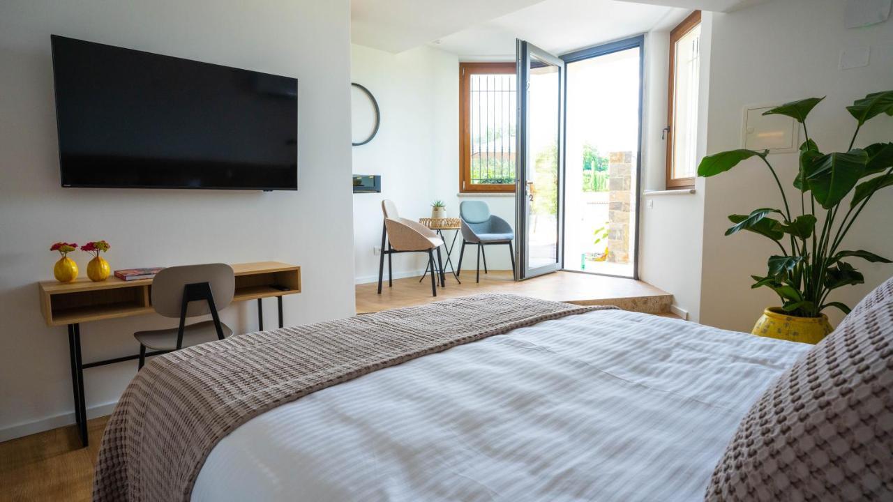 Maravida Vacation Rooms دوبروفو المظهر الخارجي الصورة