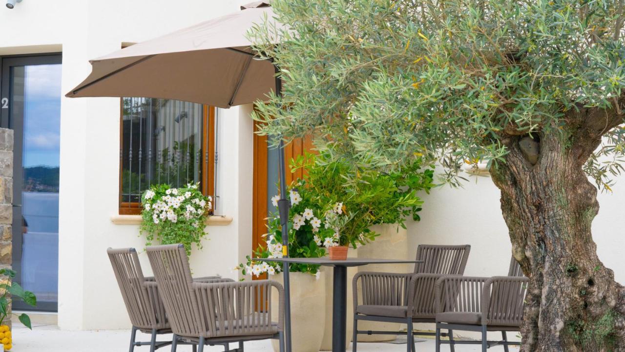 Maravida Vacation Rooms دوبروفو المظهر الخارجي الصورة