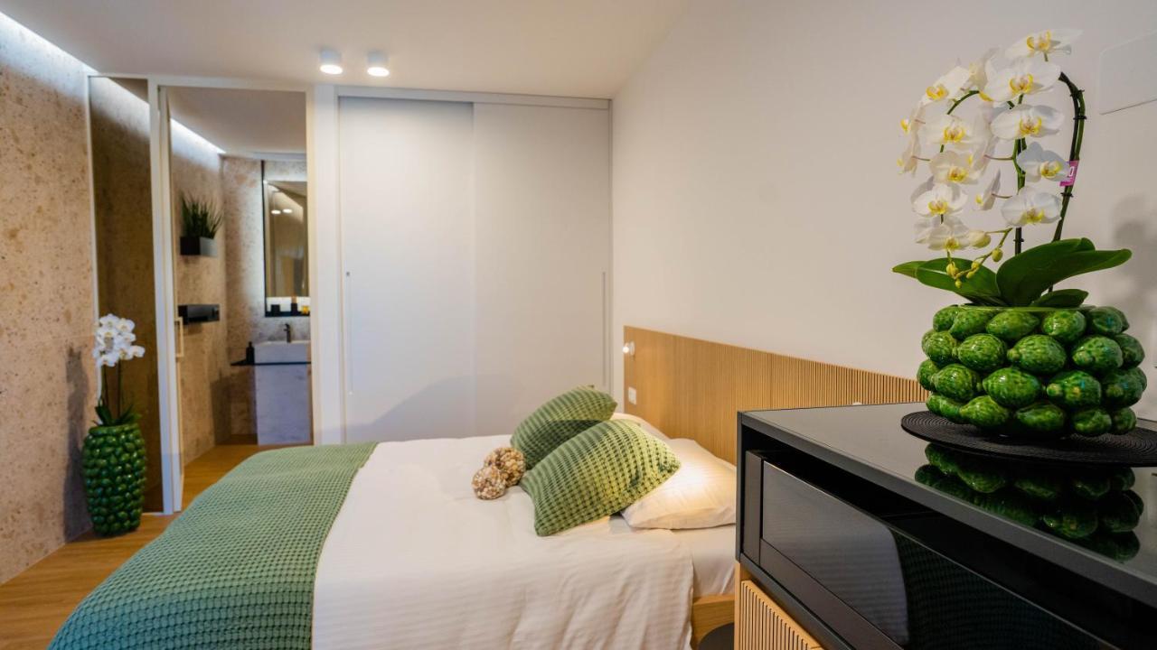 Maravida Vacation Rooms دوبروفو المظهر الخارجي الصورة
